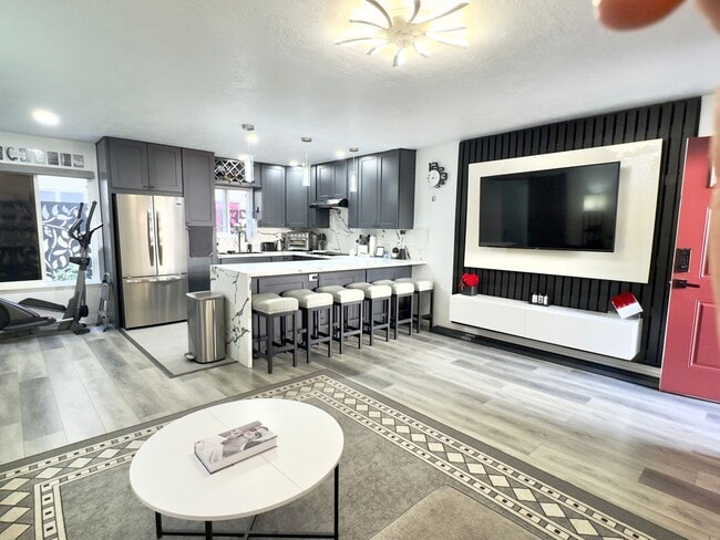 Photo - Upgraded One-Bedroom in Kensington