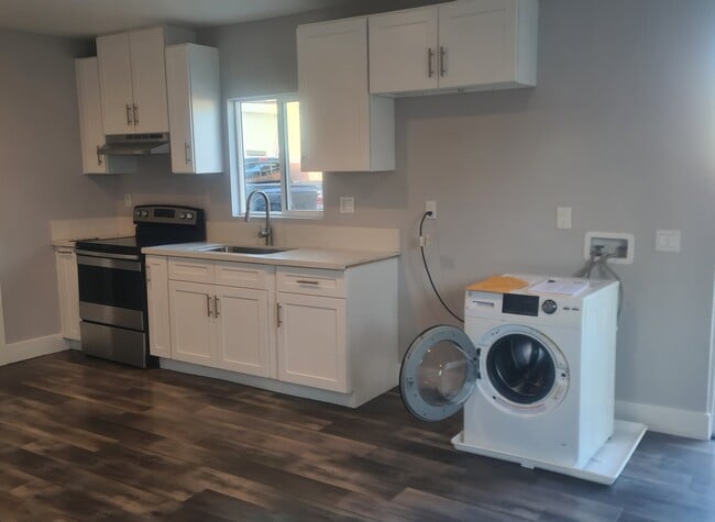 Photo - 13108 Mercer St Unit 13108