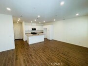 Photo - 30316 Town Square Dr