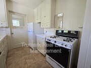 Photo - 1112.5 N Maryland Ave