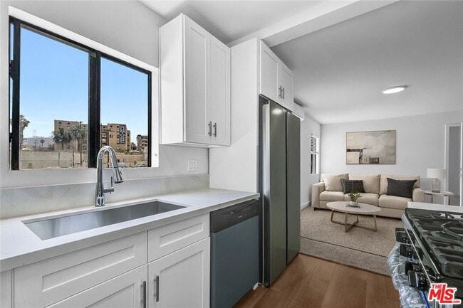 Building Photo - 2627 San Marino St