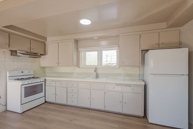 Photo - Spruce Ave Residences Unit 304 1/2