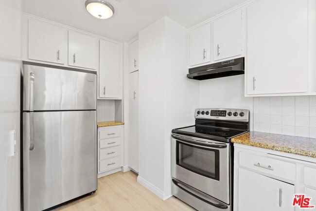 Photo - 10747 Wilshire Blvd Unit 703