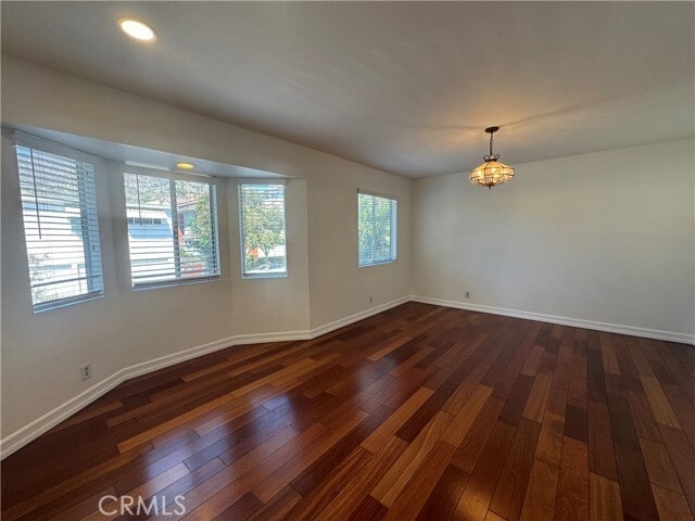 Photo - 302 W Loraine St