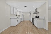 Photo - 8454 Grenoble St