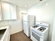 Photo - An apartment with character! Hardwood floo... Unit 4422