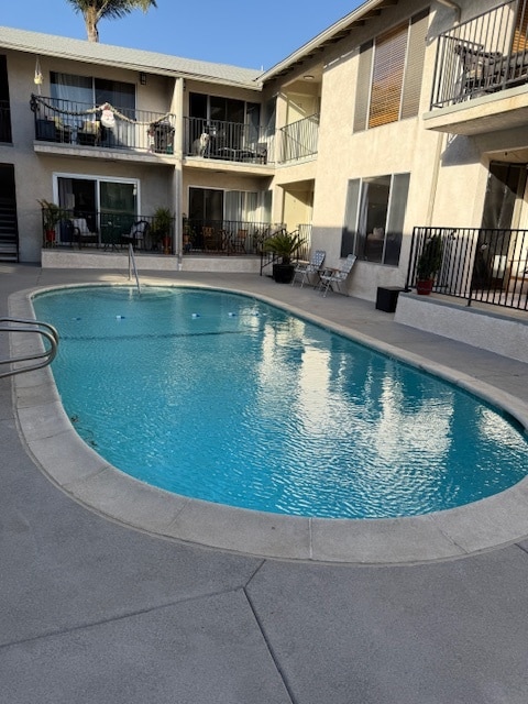 Photo - 2002 Missouri St Unit 6