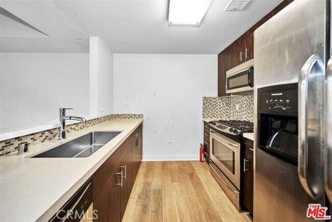 Photo - 436 S Virgil Ave Unit 304