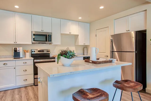 Photo - Whispering Pines Apartments Unit 35