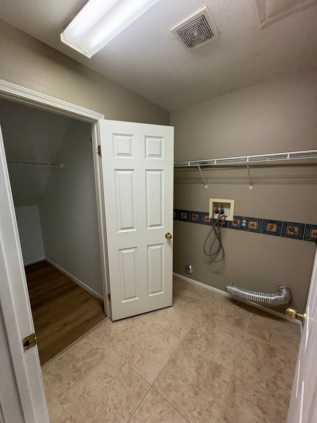 Photo - Beautiful 2-story home