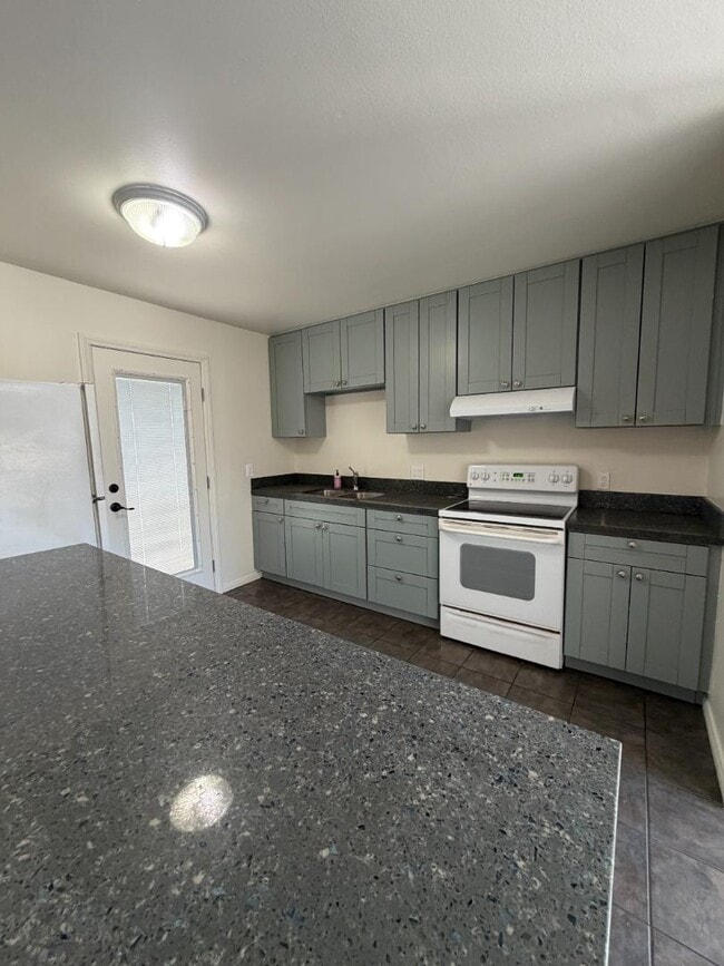 Photo - 8209 Jema Way