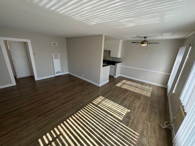 Photo - Harvard Manor Apartments