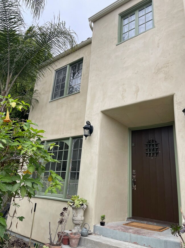 Photo - 1549 Rendall Pl Unit 1549 Rendall Place