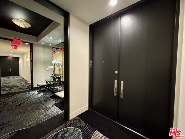 Photo - 268 S Lasky Dr Condo Unit 105