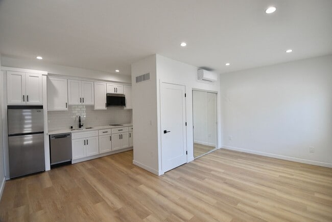 Photo - 2683 34th St Unit 17