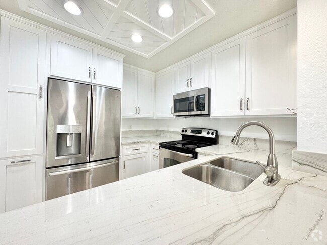 Building Photo - Beautiful 1Bd/1Ba located in Tustin! Rental