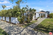 Photo - 216 6th Ave