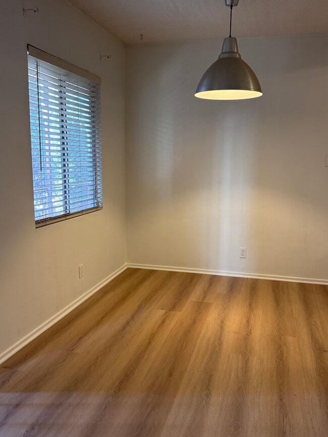 Building Photo - 3827 College Ave Unit College#6