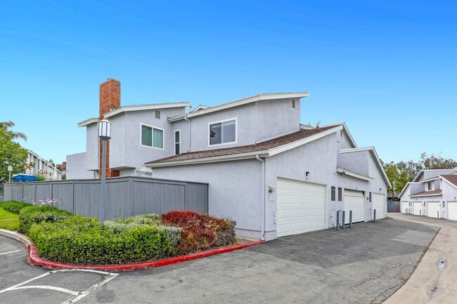 Photo - Spacious end unit-3 bedroom townhome in a prime Costa Mesa location