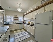 Photo - 145 N Sycamore Ave Unit 145 N. Sycamore Ave.