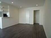 Photo - 815 S Wooster St Apartments