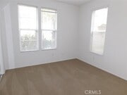 Photo - 147 Tall Oak