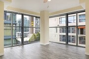 Photo - 1150 J St