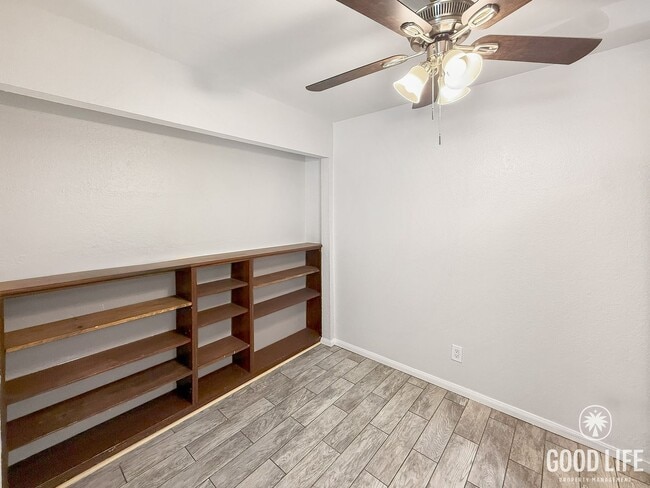 Photo - Spacious 3-Bedroom Top-Floor Condo in Chul... Unit H