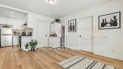 Photo - 729 E 7th St