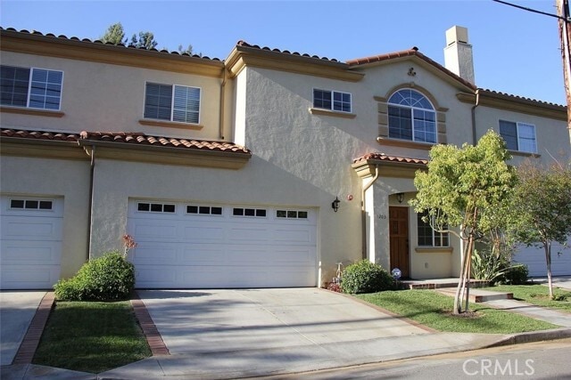Building Photo - 1203 Huntington Dr Rental