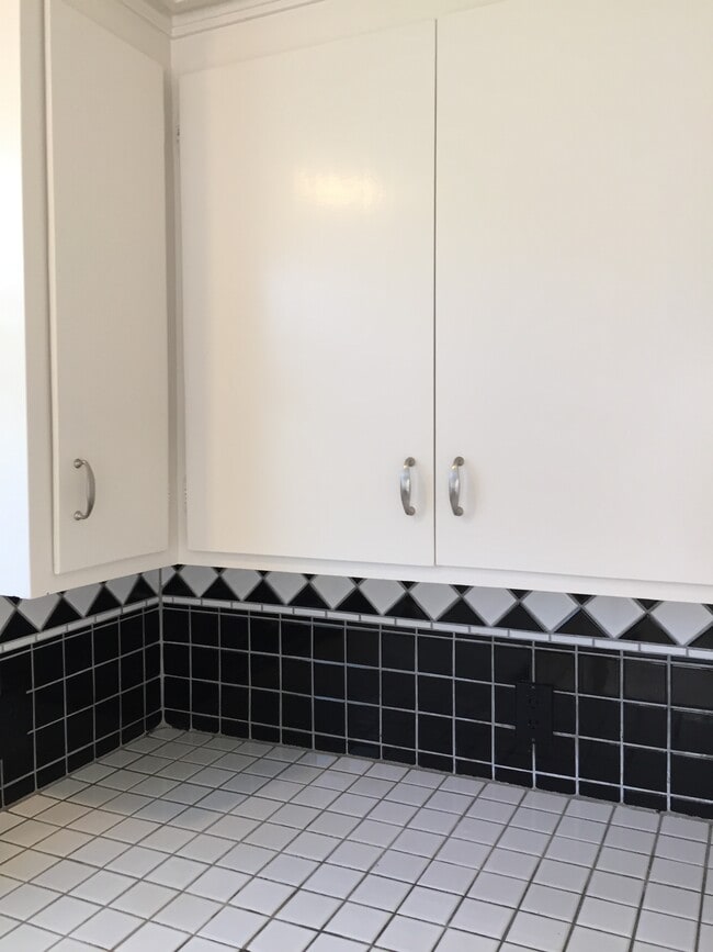 Photo - 5828 E Parkcrest St