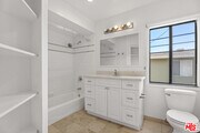 Photo - 22 28th Ave