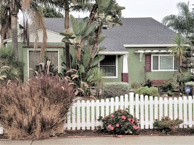 Building Photo - LA7906 (RUBS - Manual) Unit Front House