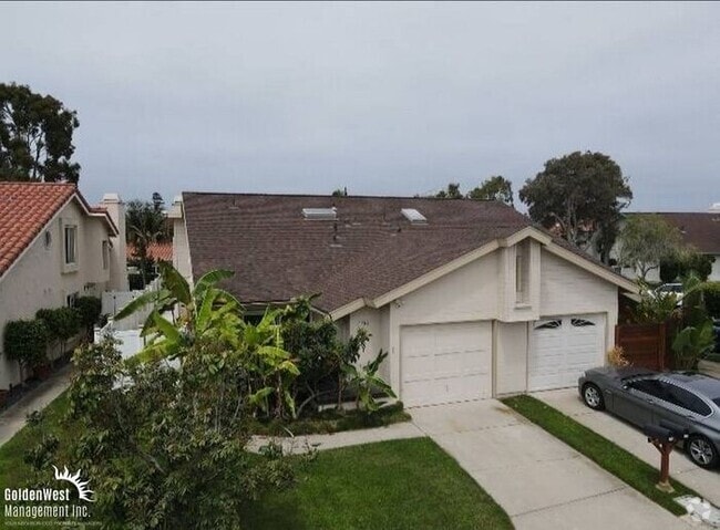 Building Photo - Modern 3Bdm 3Ba with Bonus Room Coastal Ho... Rental