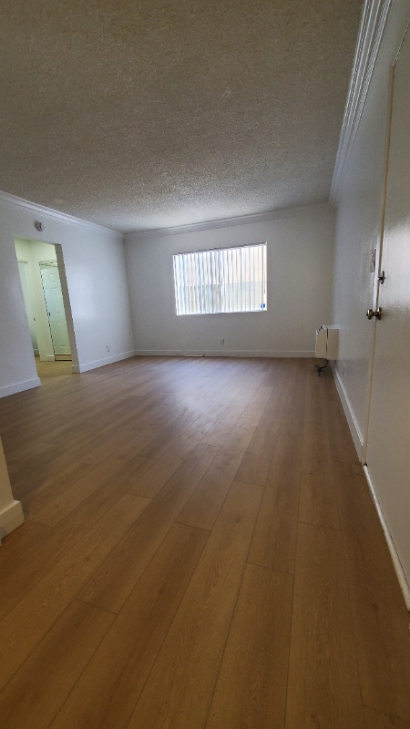 Photo - 1230 W Hillandale Ave Unit B