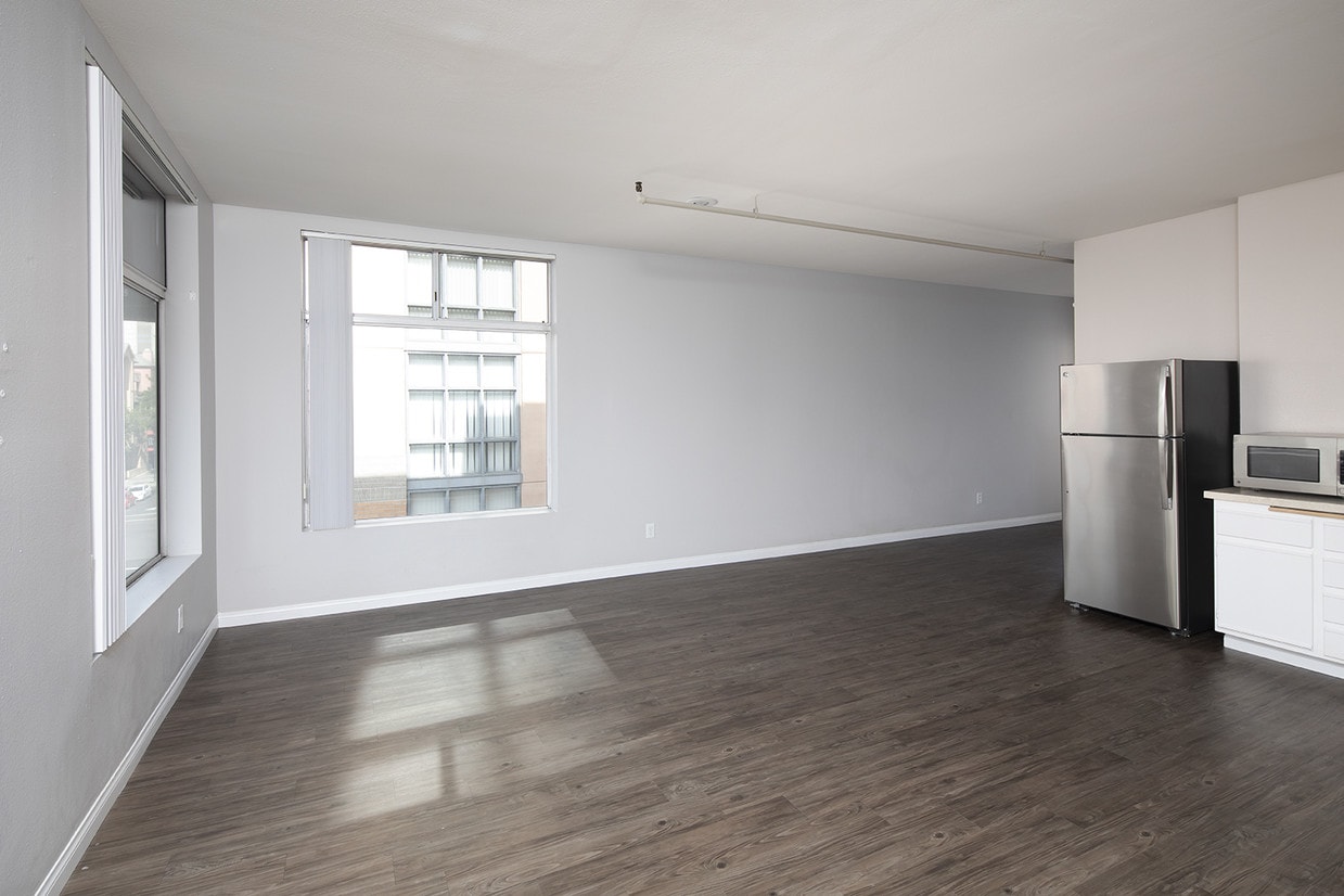 Floor Plan - Studio