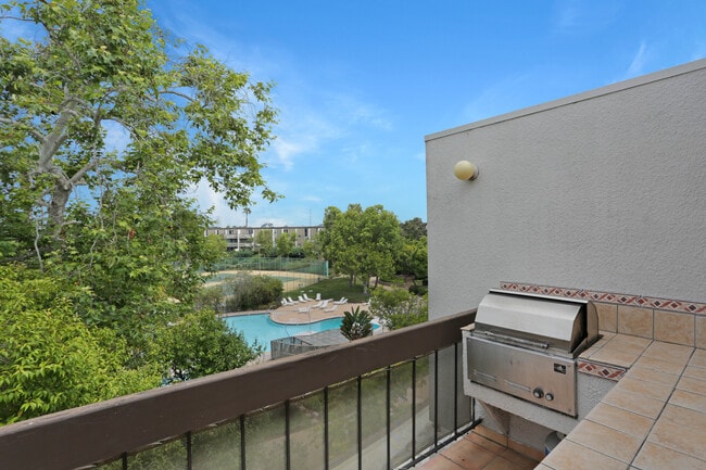 Photo - 3050 Rue D’Orleans Unit 495