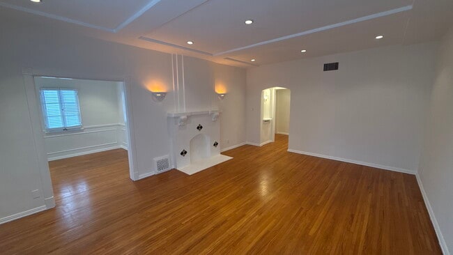 Building Photo - 6130 Orange St Unit 6130