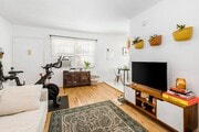 Photo - 1014 N Hayworth Ave Apartments