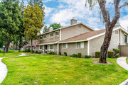 Photo - Vista Loma Village Apartments