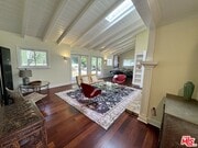 Photo - 1006 Las Pulgas Rd