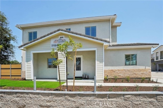 Photo - 10337 Mapledale St House