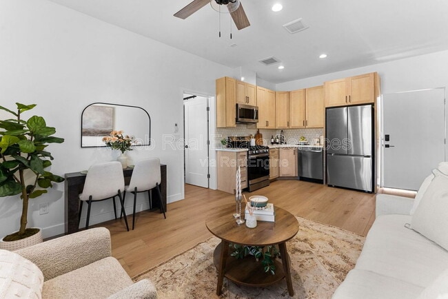 Photo - 4286 Samoset Ave Unit 4