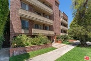 Photo - 1315 S Roxbury Dr Unit 201