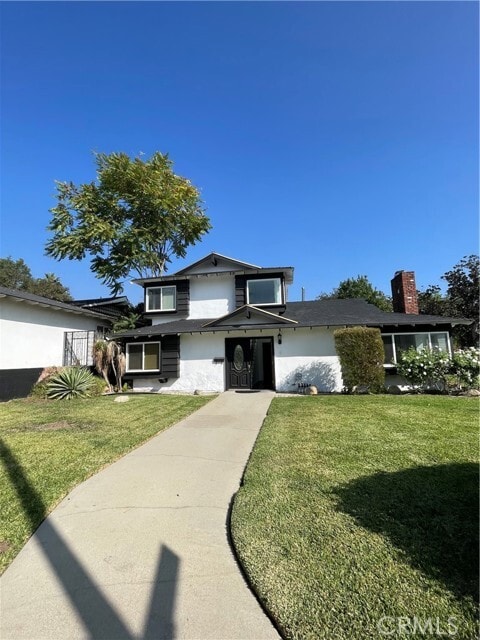 Photo - 1650 N Arroyo Blvd