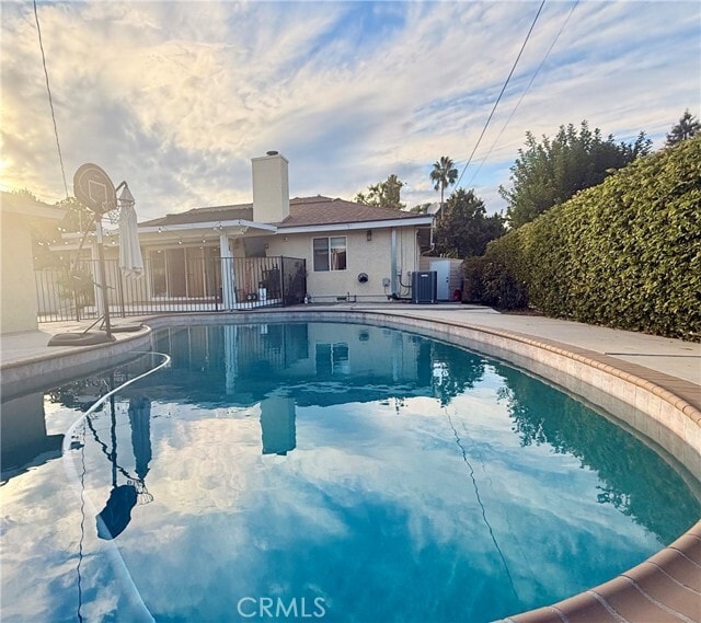 Photo - 6424 Penfield Ave