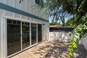 Photo - 744 N Dillon St Townhome