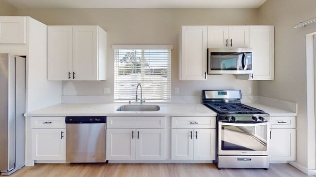 Photo - 4 BD/2BA Separated Yard and Off Street Par...