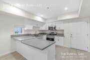 Photo - 1409 N Hobart Blvd Townhome