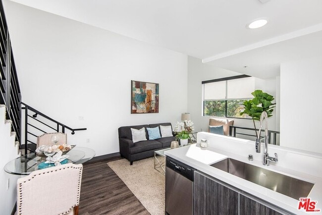 Photo - 5812 Virginia Ave